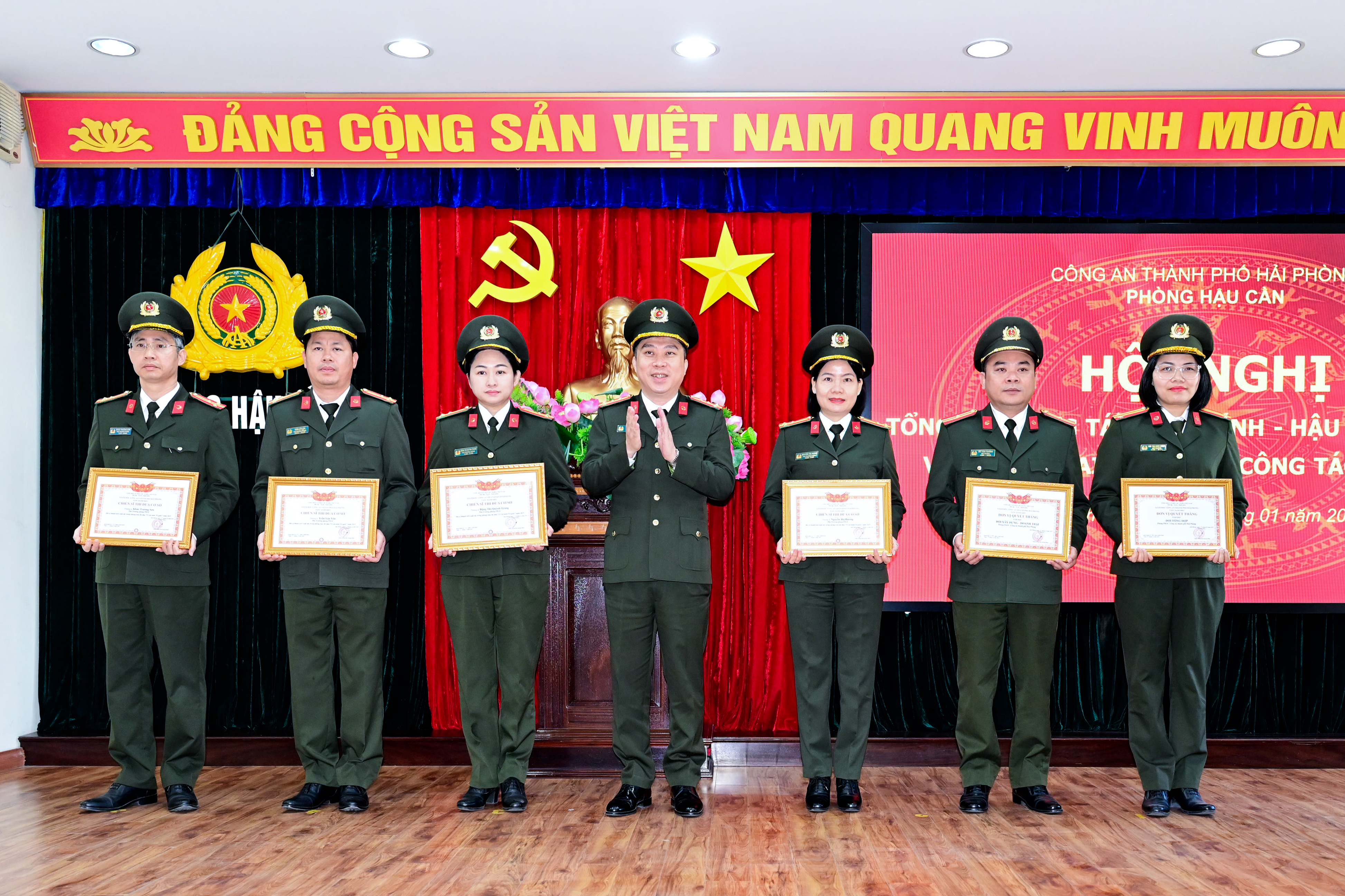 Phòng Hậu cần - Công an thành phố: Tổng kết công tác năm 2025 và triển khai công tác năm 2026